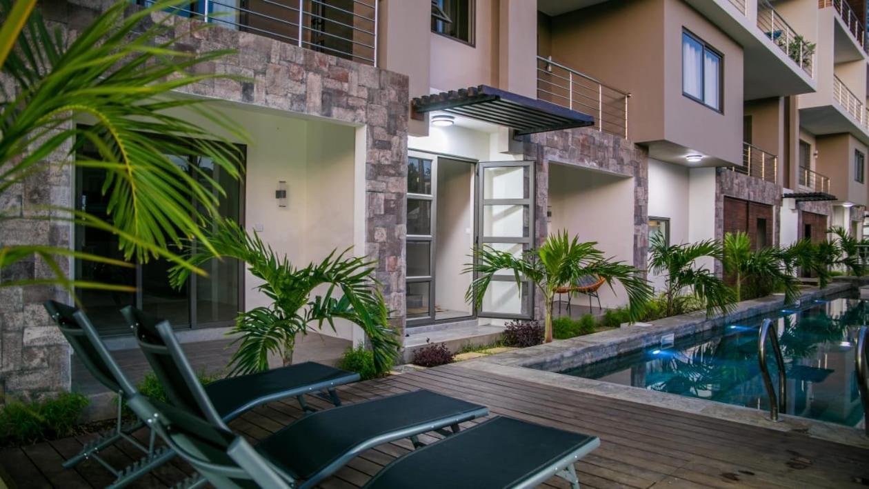 Luxury Westwood Apartment+Pool Flic-en-Flacq 客房 照片